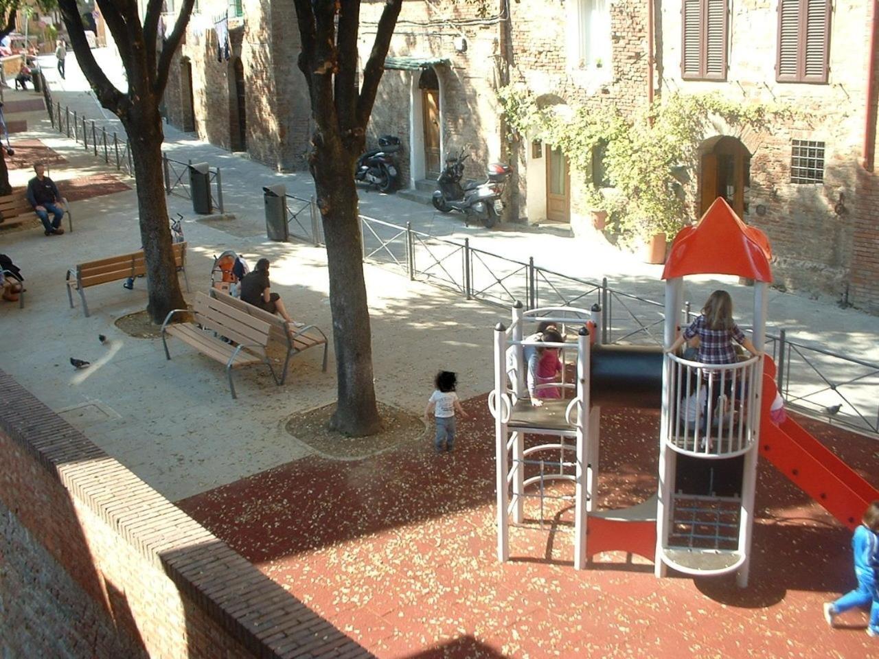 Casa Vacanze Il Campo เซียนา ภายนอก รูปภาพ
